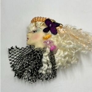 Vintage Art Deco Artisan-made Porcelain Woman Lady Face Blonde Hair Brooch